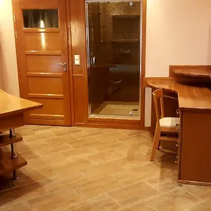 2 , Warszawa Polska